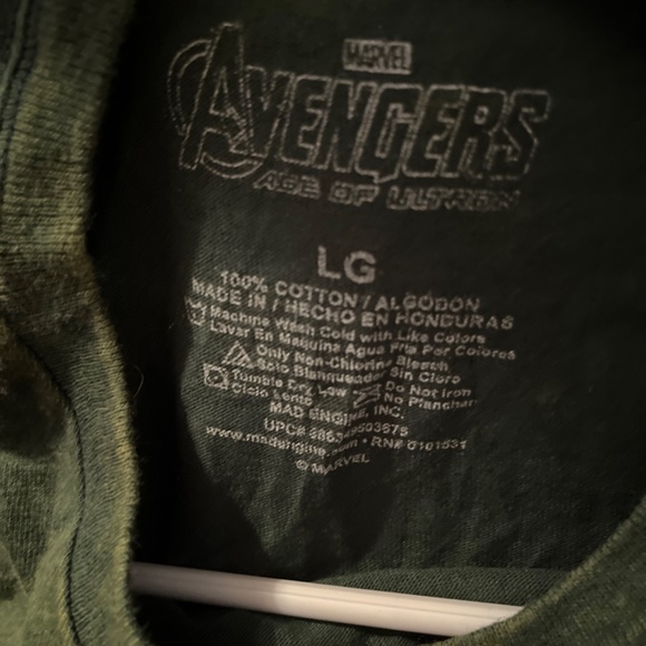 Marvel Avengers HULK shirt - Picture 3 of 3